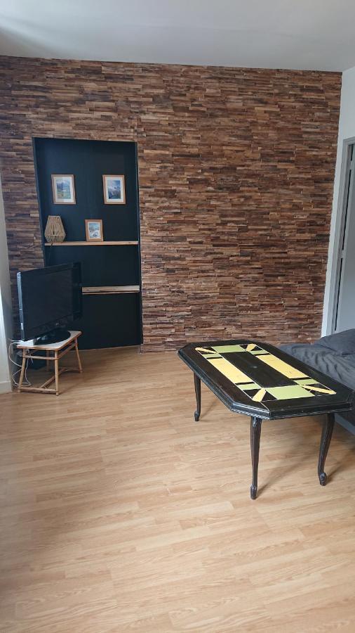 Appartement Dans Ancienne Maison Pyreneenne. Cadéac Εξωτερικό φωτογραφία